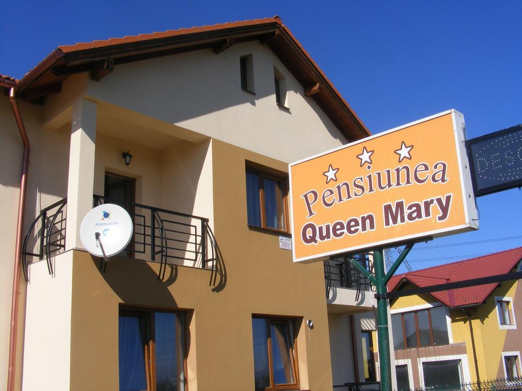 Pensiunea Queen Mary Sînpetru Eksteriør billede